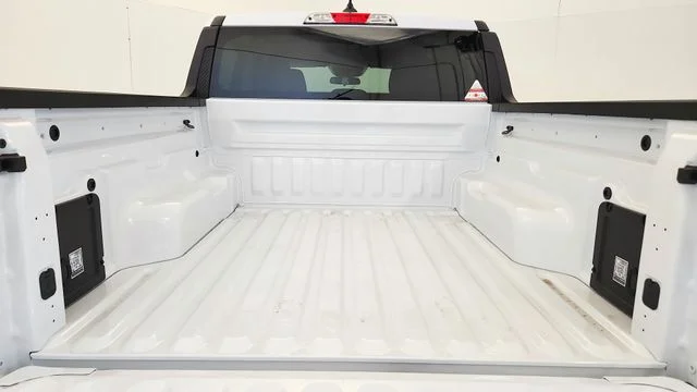 New 2026 Oxford White Ford XL image 42