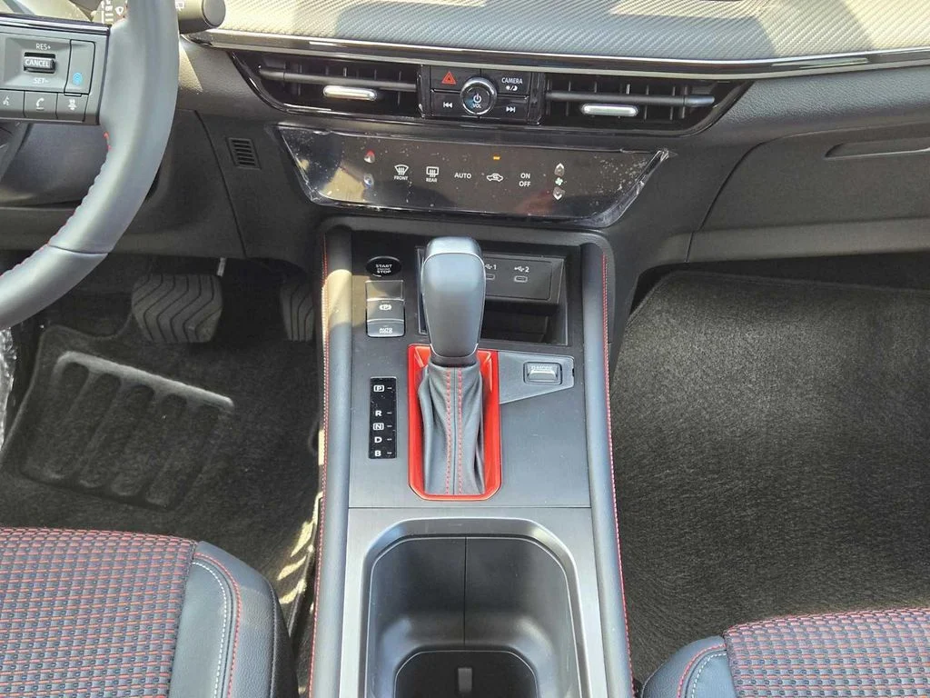 2025 Nissan Kicks SR - Photo 16