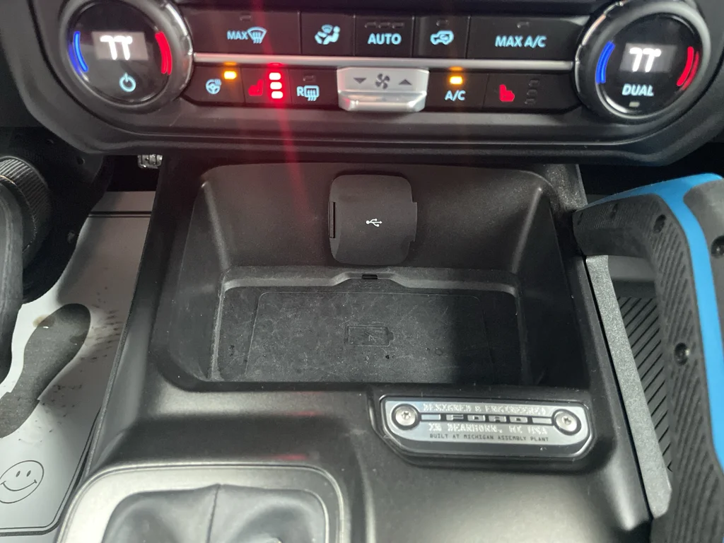 2023 Ford Bronco 4-Door Outer Banks - Photo 25