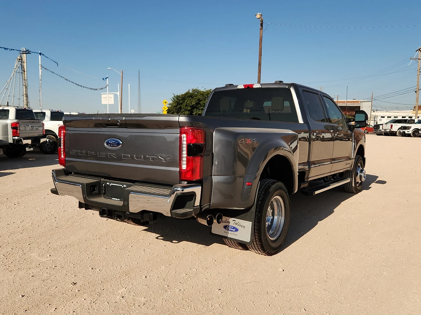 New 2026 Carbonized Gray Metallic Ford Lariat image 7