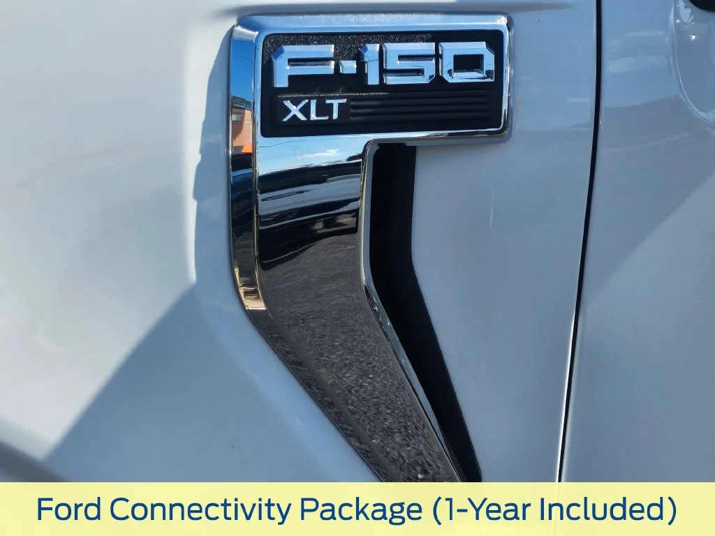 New 2026 Oxford White Ford XLT image 23
