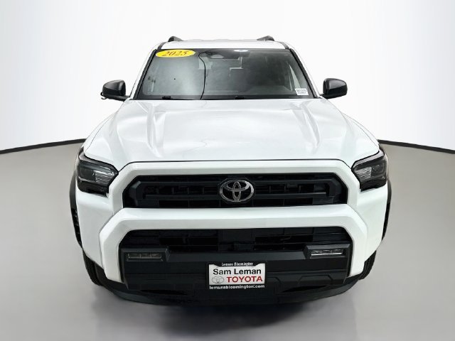 Used 2025 White Toyota SR5 image 2
