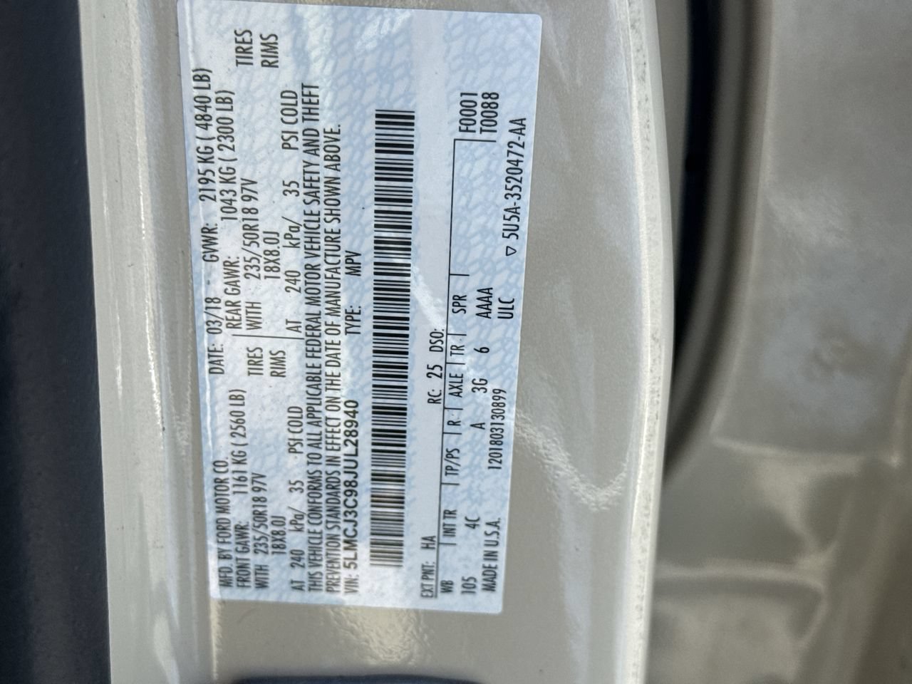 Used 2018 Ivory Pearl Lincoln Reserve image 35