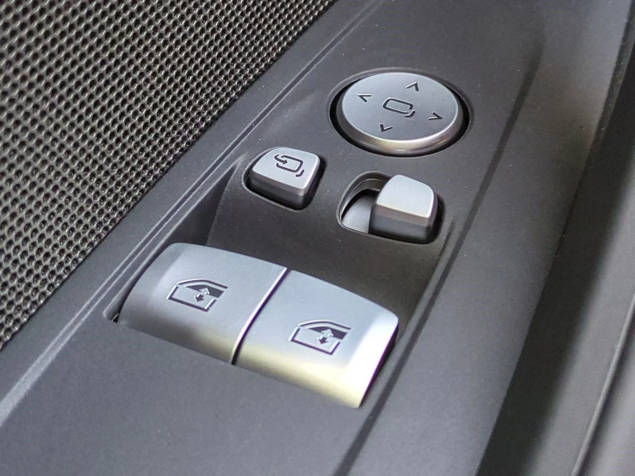 Used 2027 Black Sapphire Metallic BMW Competition image 23