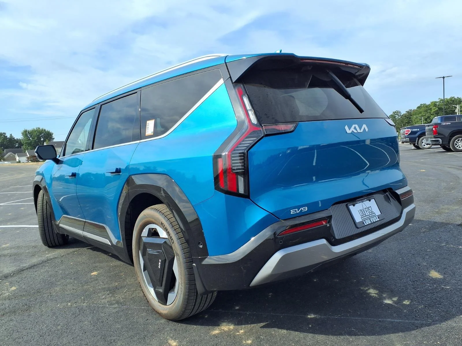 New 2026 Ocean Blue Kia Land image 24