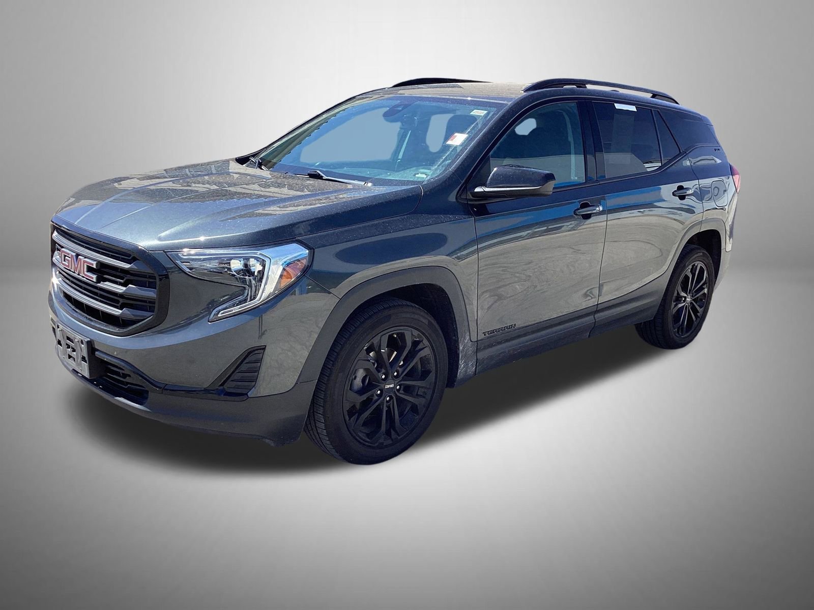 Used 2020 Gray GMC SLE image 1