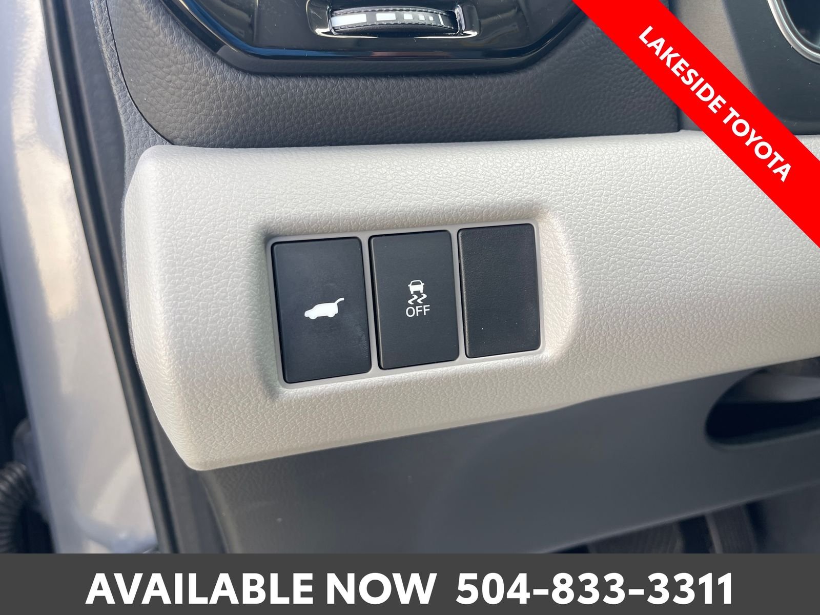 Used 2023 Silver Honda EX-L image 28
