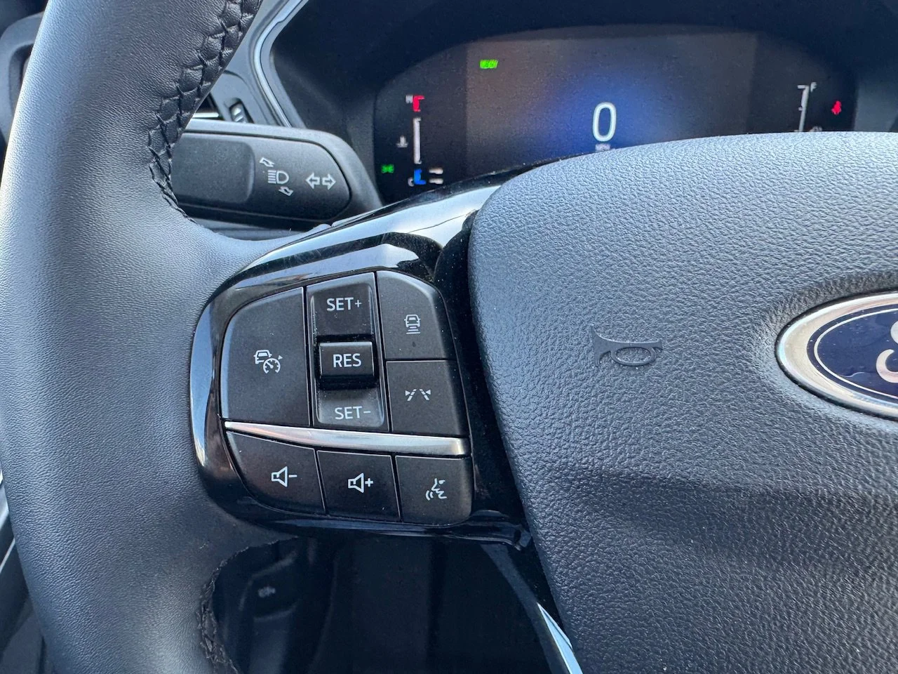 2024 Ford Escape PHEV - Photo 32
