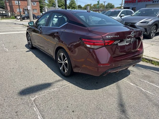 Used 2022 Red Nissan SV image 3