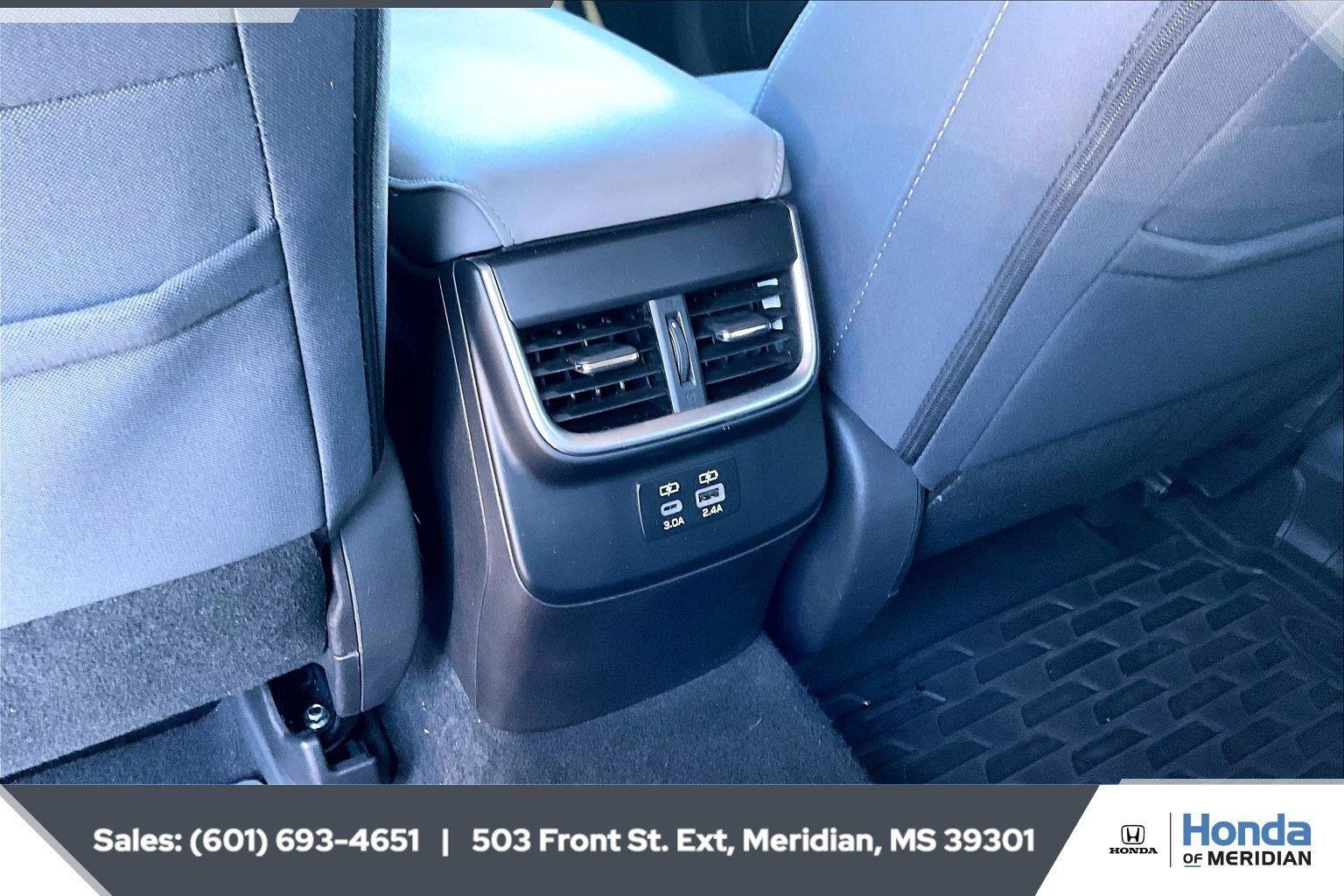 Used 2023 Crystal Black Silica Subaru Premium image 24