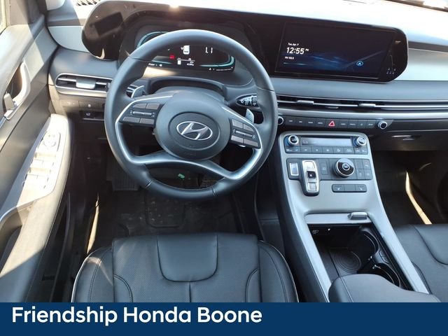 Used 2024 White Hyundai SEL image 19