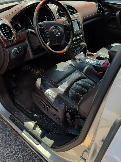 Used 2013 Gold Buick Leather Group image 8