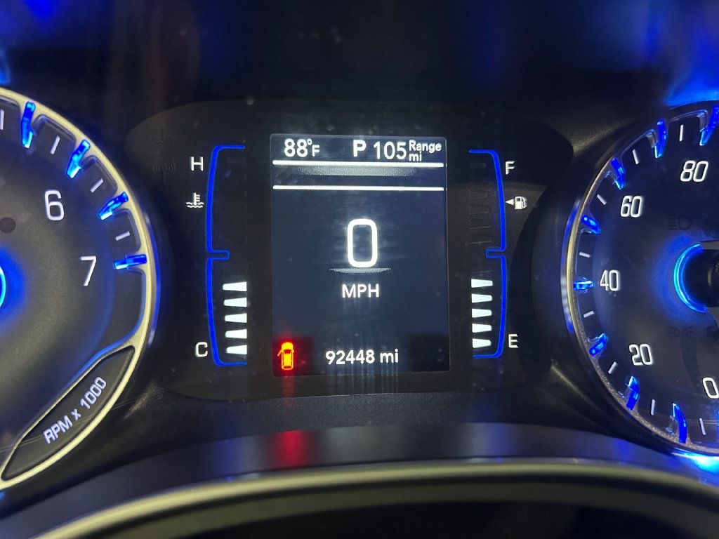 Used 2018 Red Chrysler Touring Plus image 10