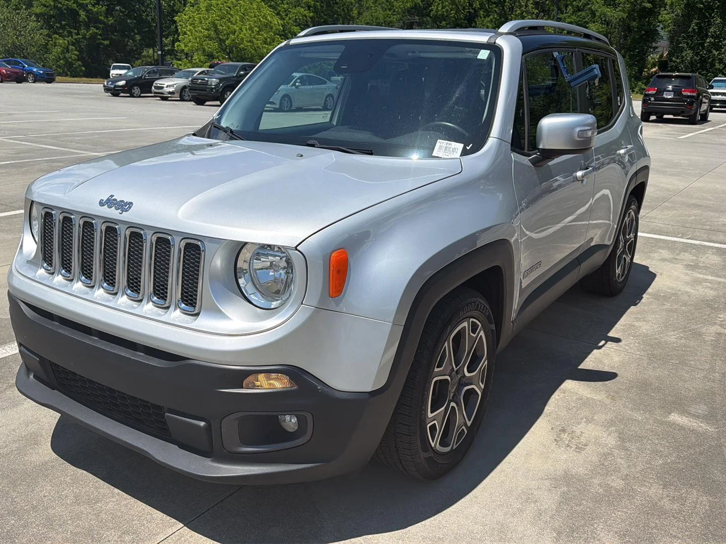 Used 2015 Jeep Renegade Limited with VIN ZACCJADT8FPC29520 for sale in Clayton, GA