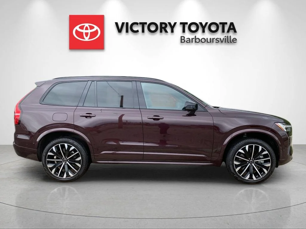 Used 2026 Red Volvo T8 Ultra image 6