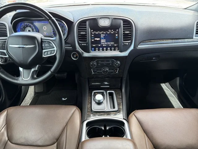 Used 2018 White Chrysler Limited image 13