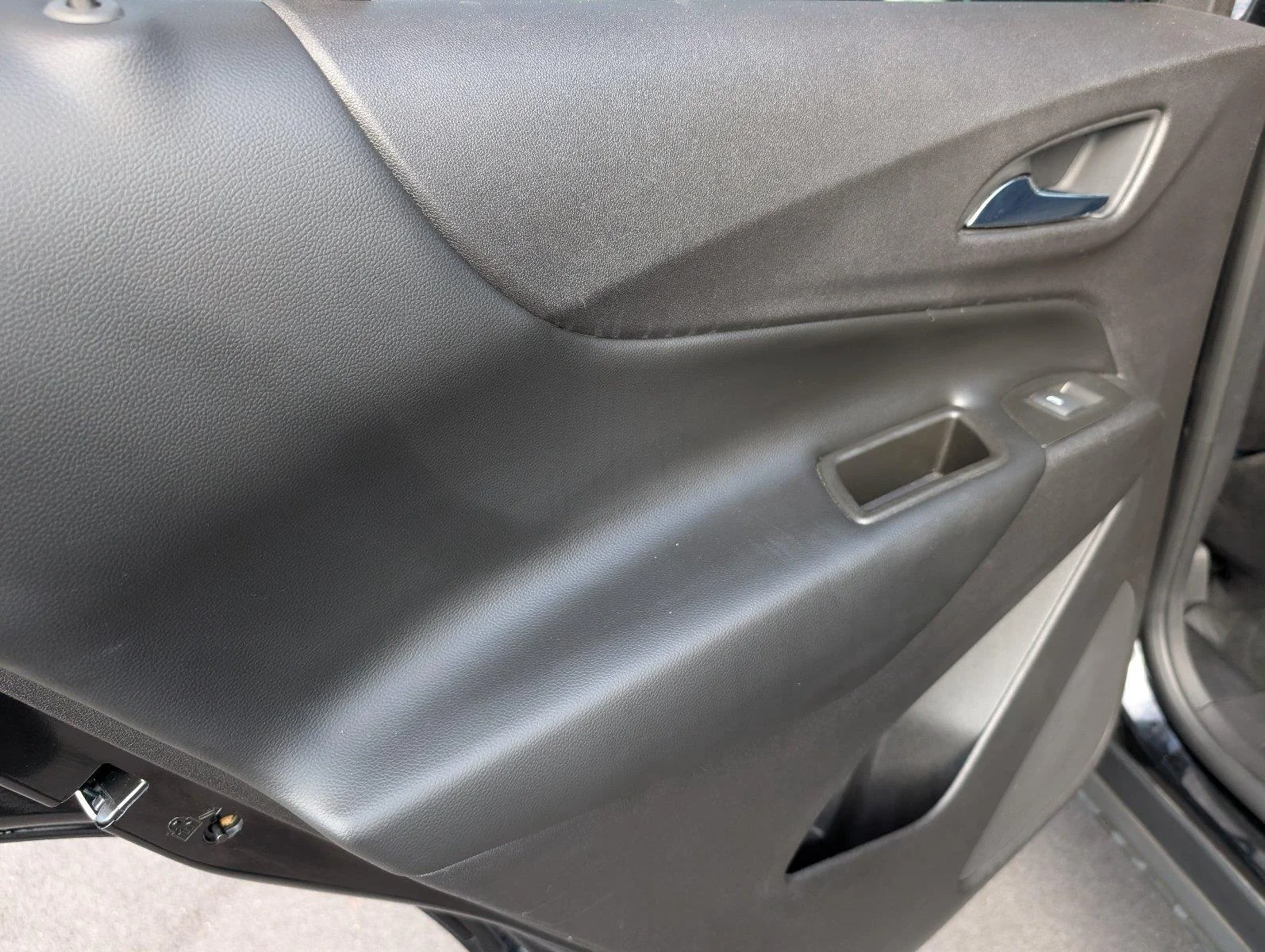 Used 2019 MOSAIC BLACK METALLIC Chevrolet LT image 34