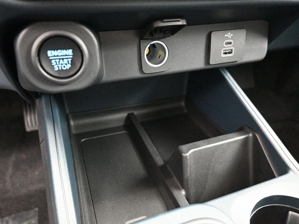 New 2025 Velocity Blue Ford Lobo Standard image 16