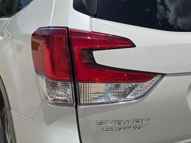 Used 2024 White Subaru Limited image 7