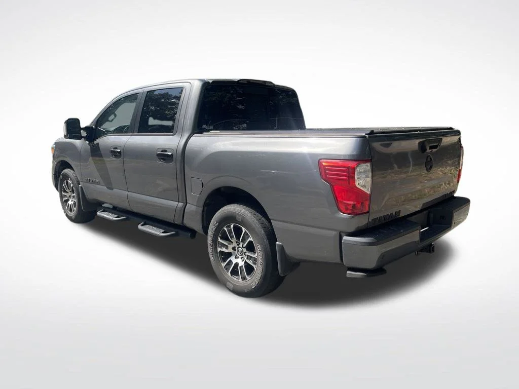 Certified Used 2021 Gray Nissan SV image 3