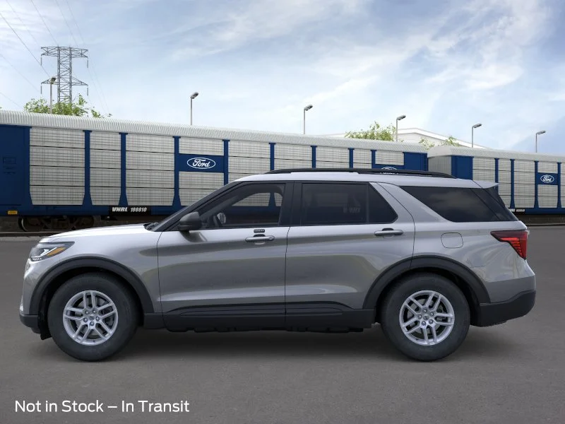 New 2026 Carbonized Gray Metallic Ford Active image 3