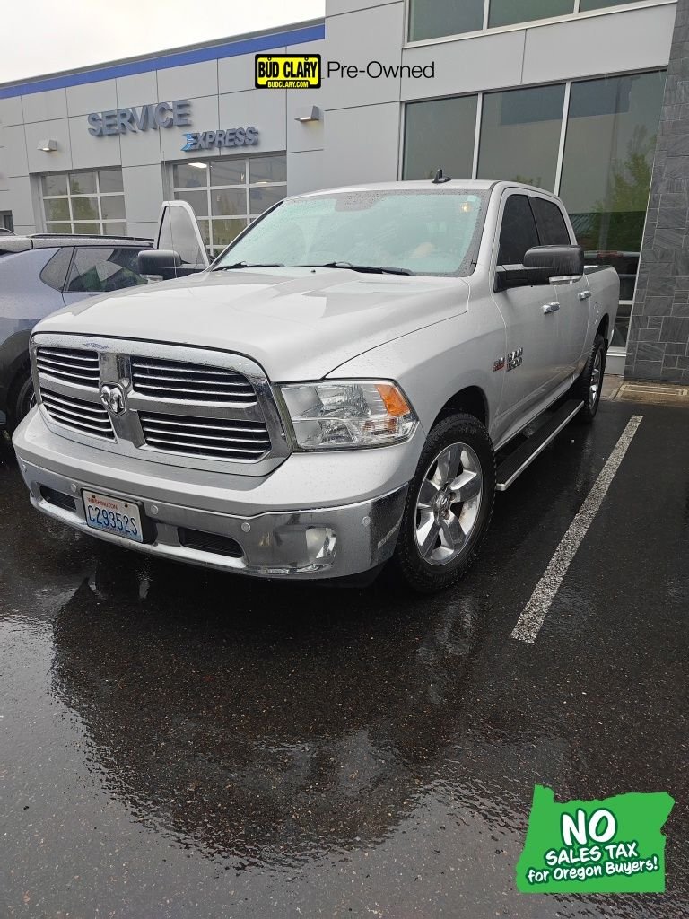 2016 RAM 1500 Big Horn 4x4 Crew Cab 5'7's photo