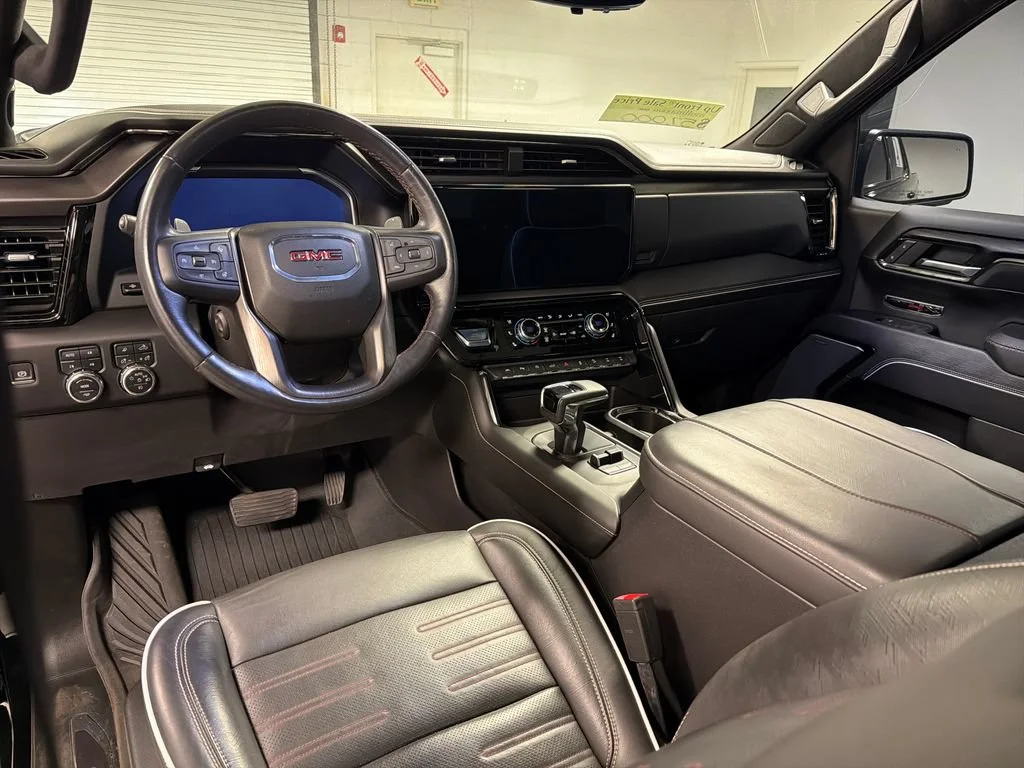 Used 2023 ONYX BLACK GMC AT4X image 28