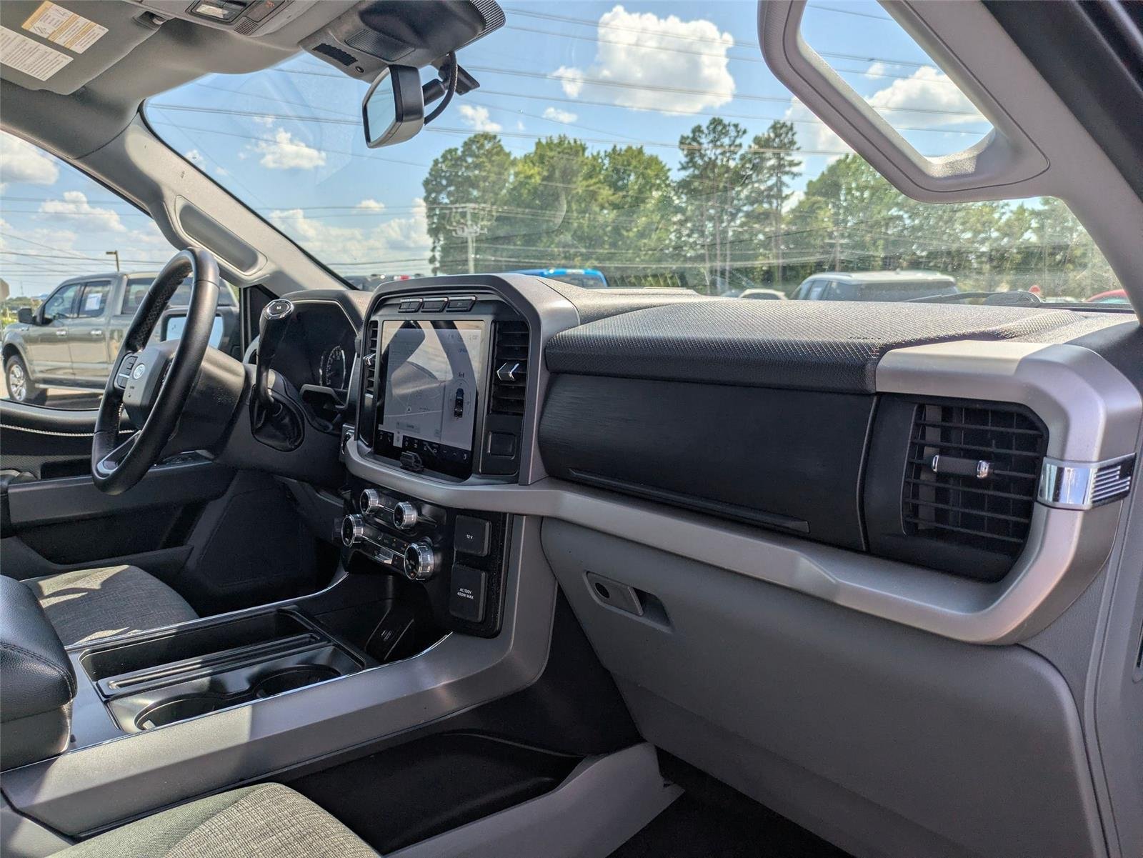 Used 2023 Antimatter Blue Metallic Ford XLT image 36