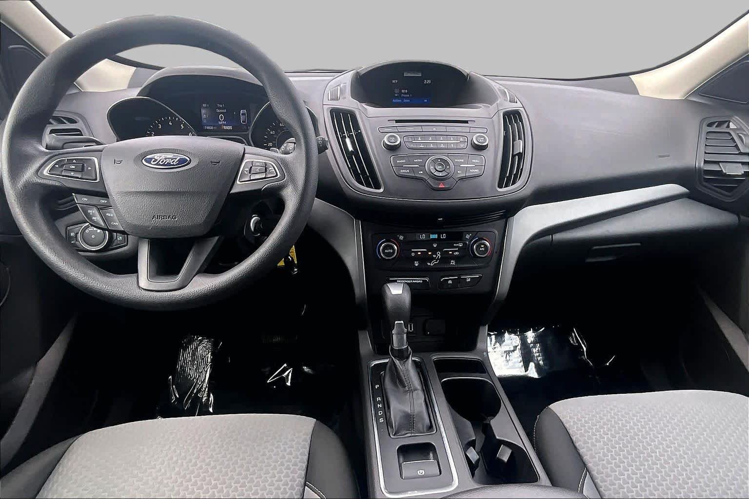 Used 2017 Ingot Silver Metallic Ford SE image 15