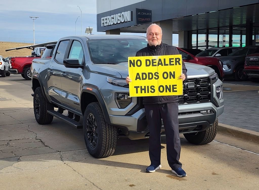 2026 GMC Canyon 4WD Elevation Crew Cab Short Box's photo