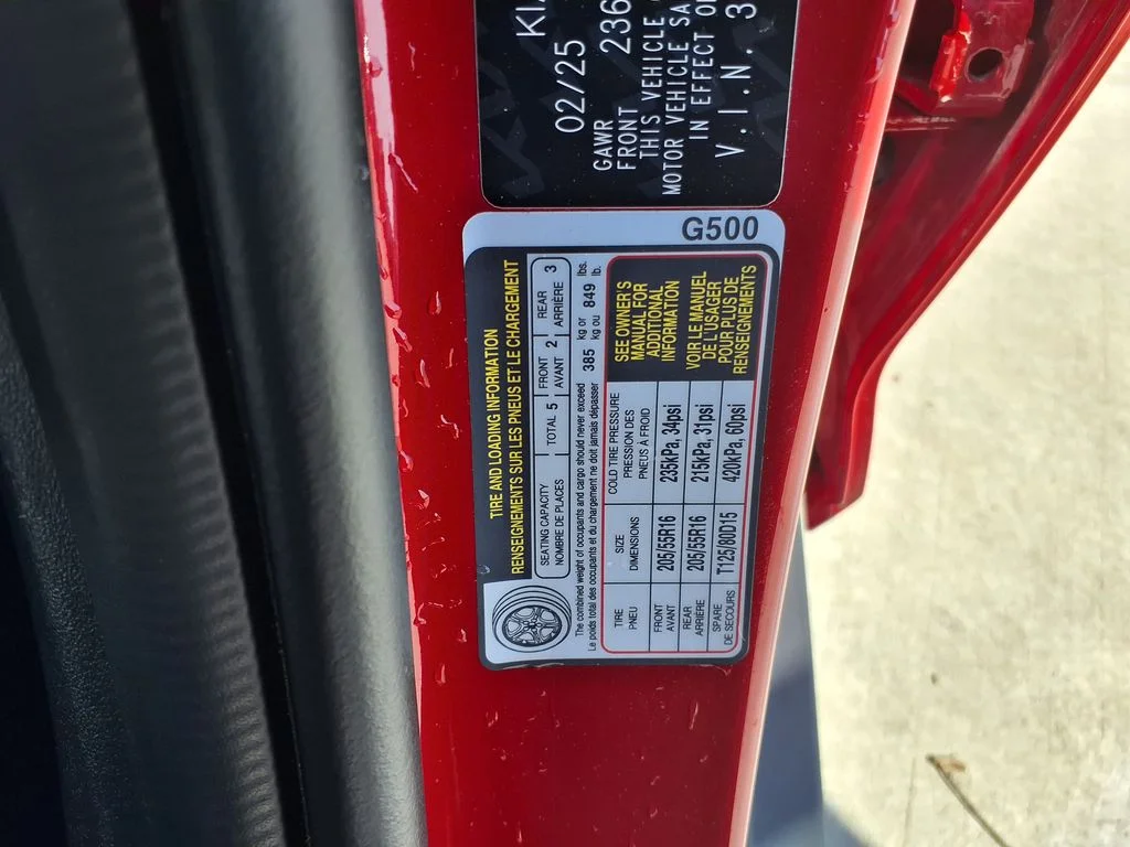 Used 2025 Red Kia LXS image 31
