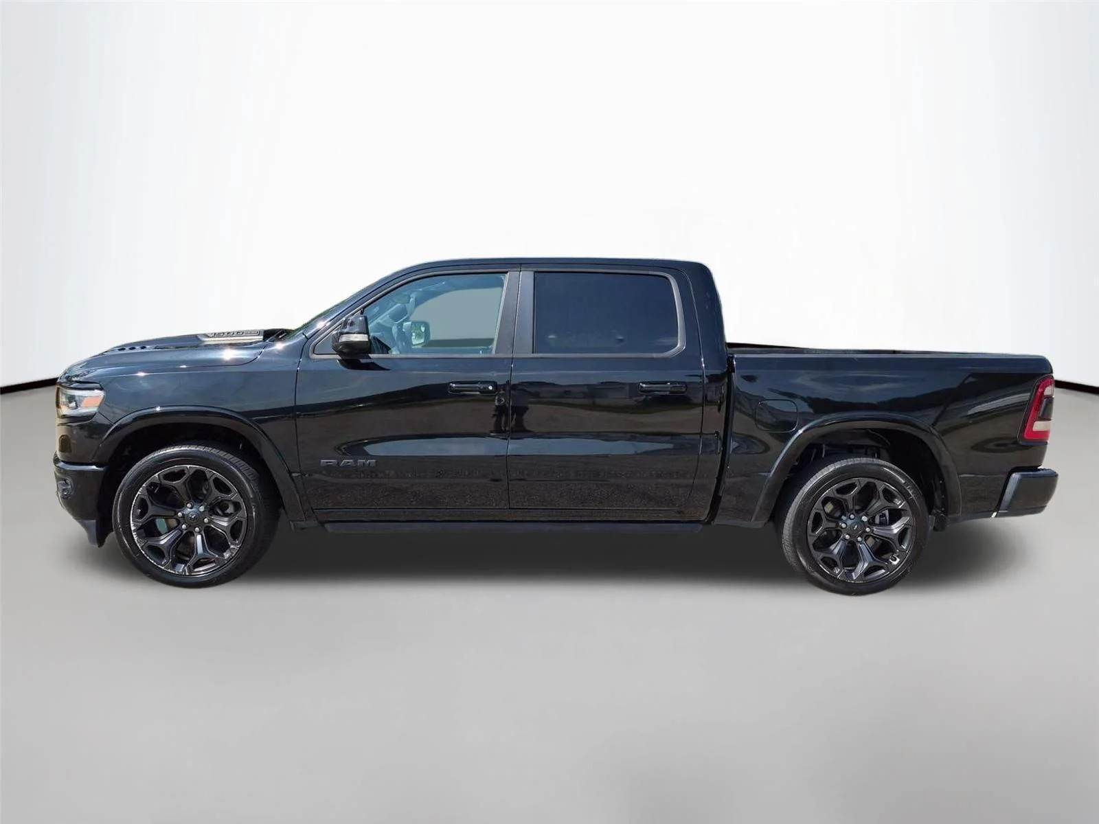 Used 2020  RAM  image 8