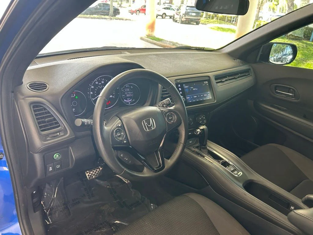 Used 2022 Blue Honda Sport image 6