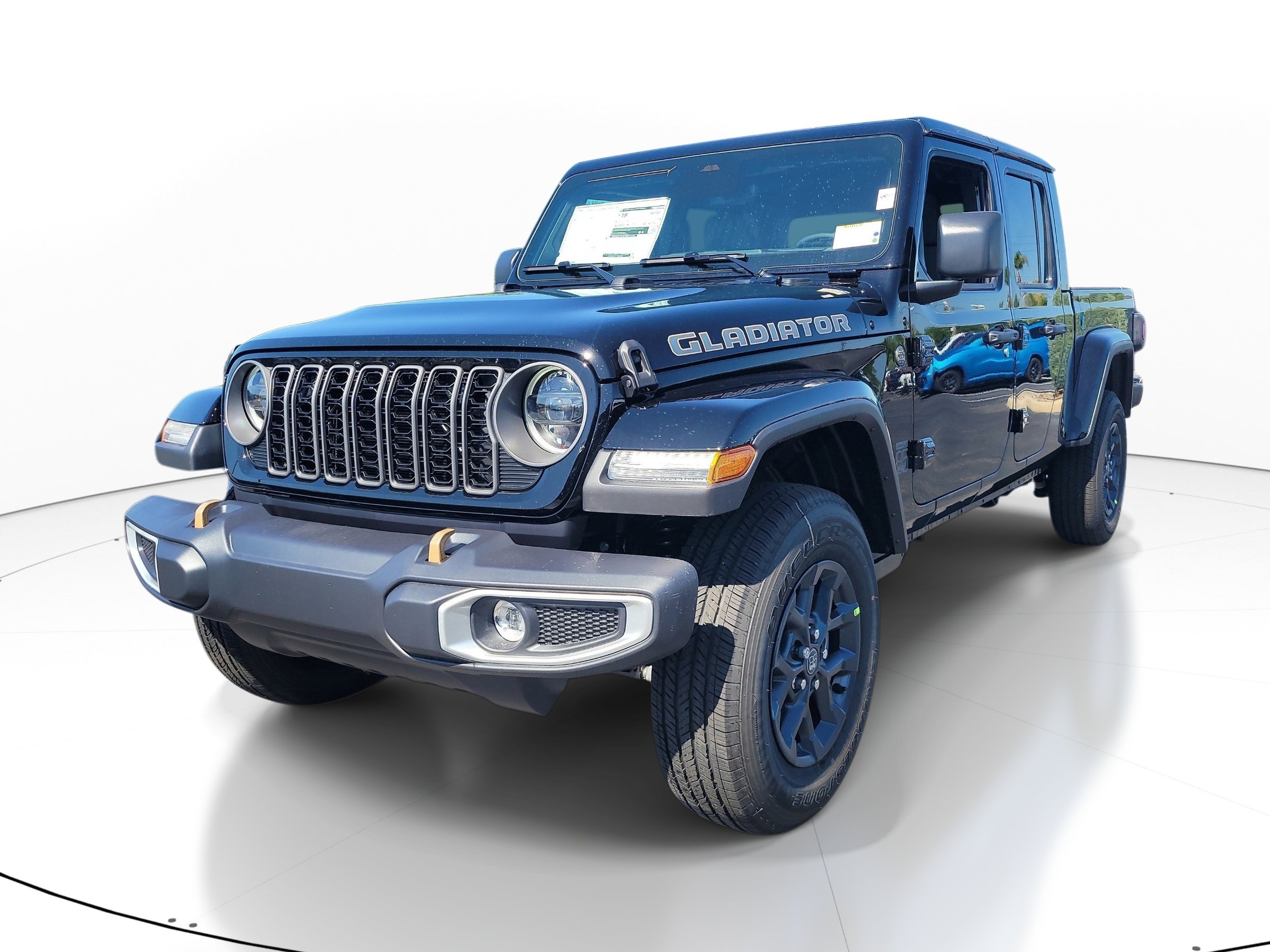 New 2026 Black Clear-Coat Exterior Paint Jeep 85th Anniversary Edition image 4
