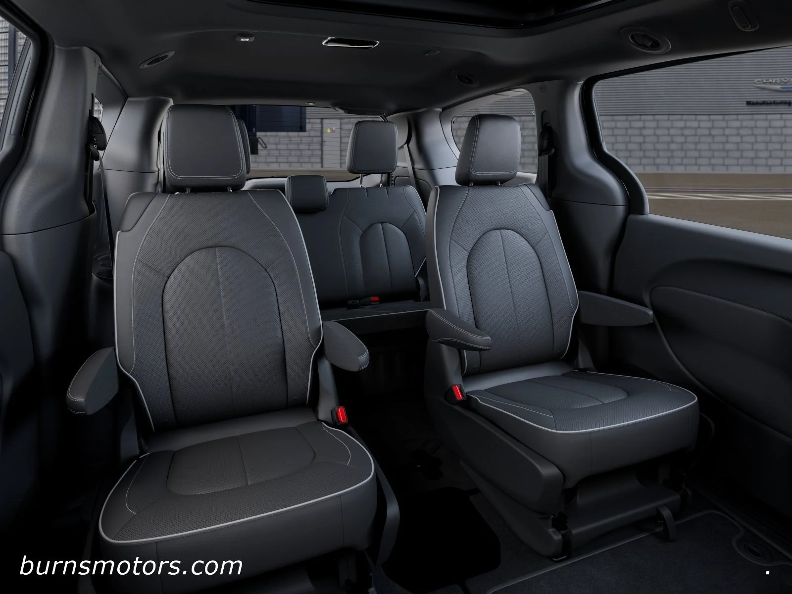 New 2027 Diamond Black Crystal Pearl-Coat Exterior Paint Chrysler Limited image 15