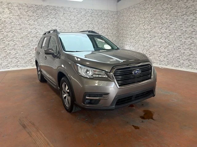 Used 2021 Brilliant Bronze Metallic Subaru Premium image 1