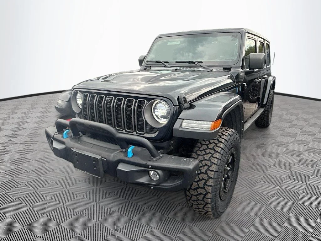 Used 2023 Black Jeep Rubicon 20th Anniversary Edition 4xe image 2