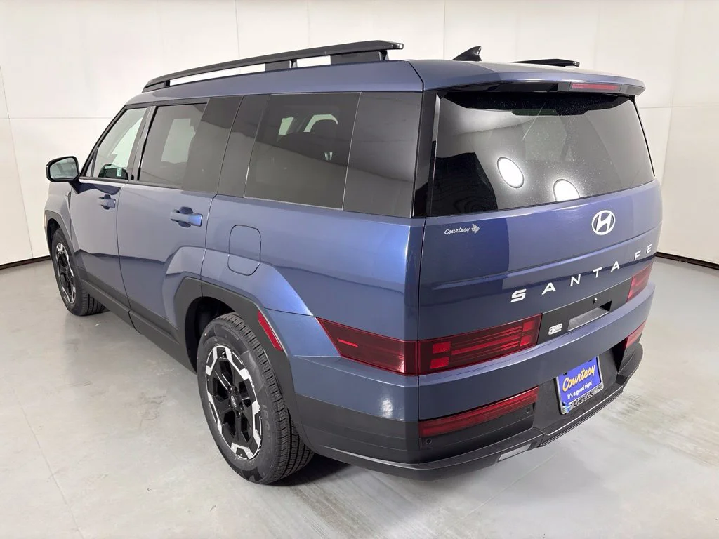 Used 2025 Blue Hyundai SEL image 6
