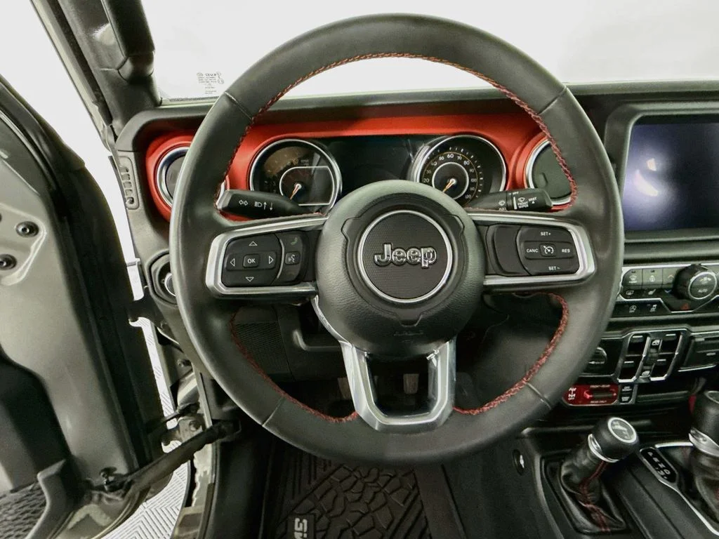 Used 2023 Gray Clearcoat Jeep Rubicon image 12