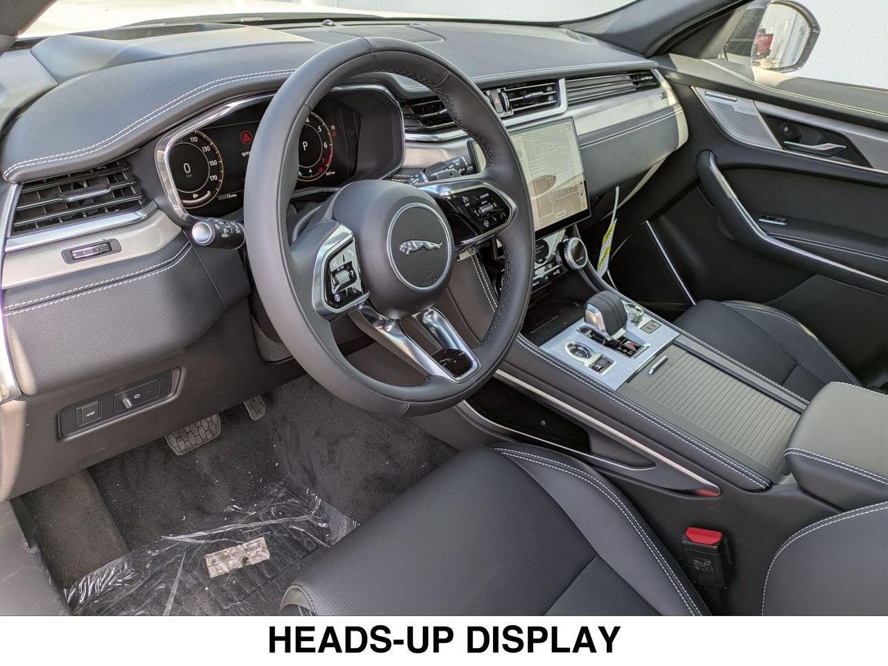 2026 Jaguar F-Pace R-Dynamic S - Photo 7