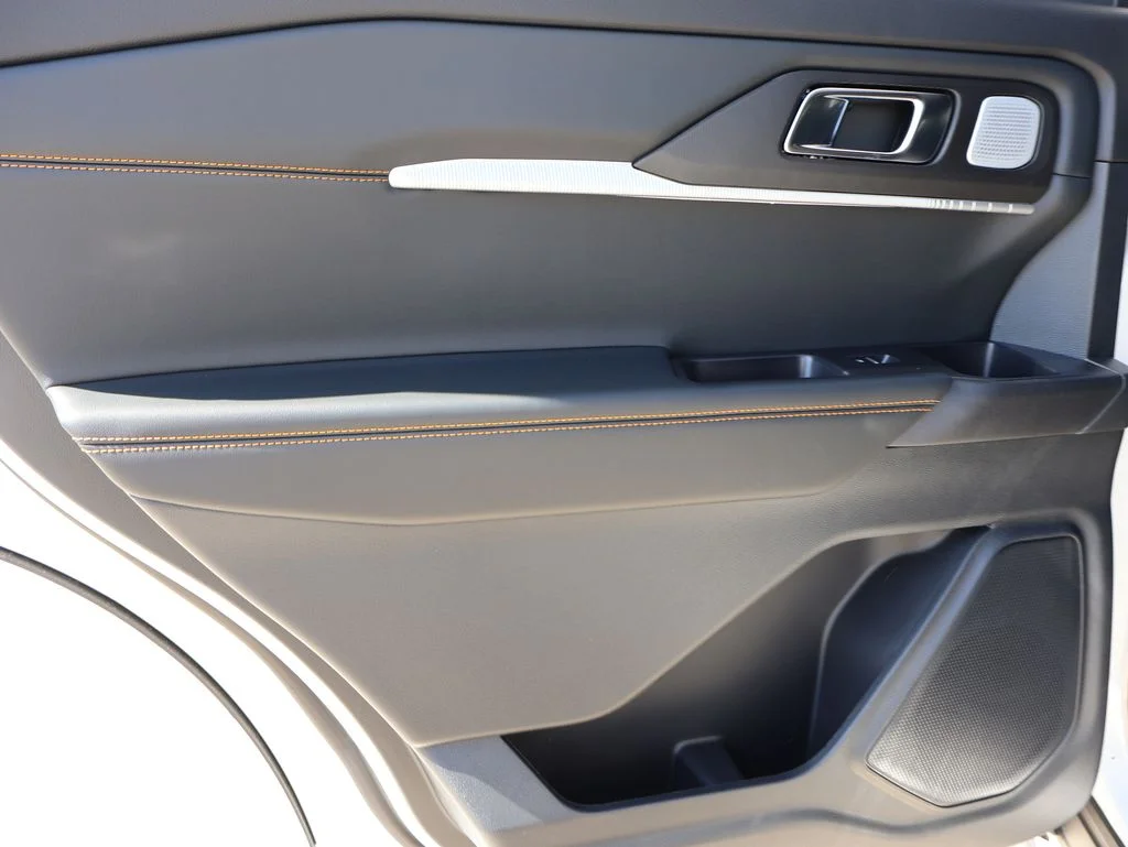 New 2026 Star White Metallic Tri-Coat Ford Tremor® image 18