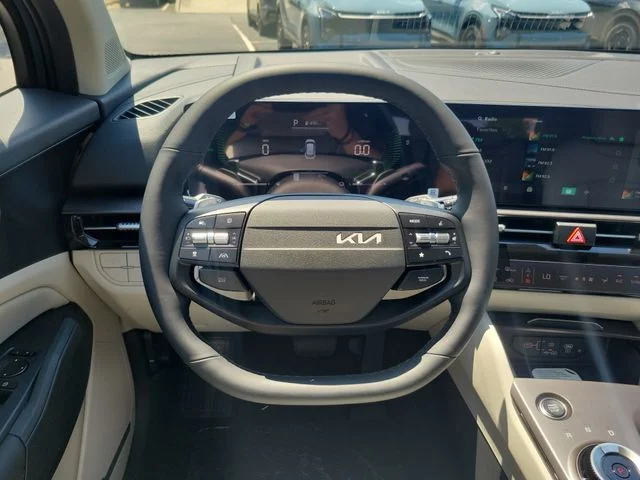 New 2027 Gravity Gray Kia EX image 10