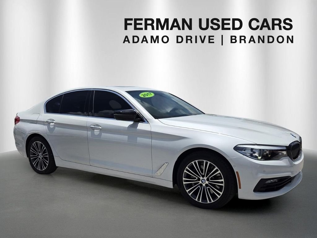 2017 BMW 5 Series 530i Sedan's photo