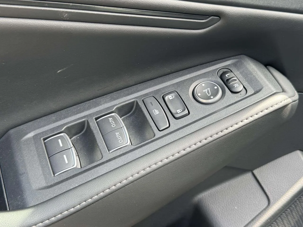 2024 Honda Accord Hybrid Sport-L - Photo 24