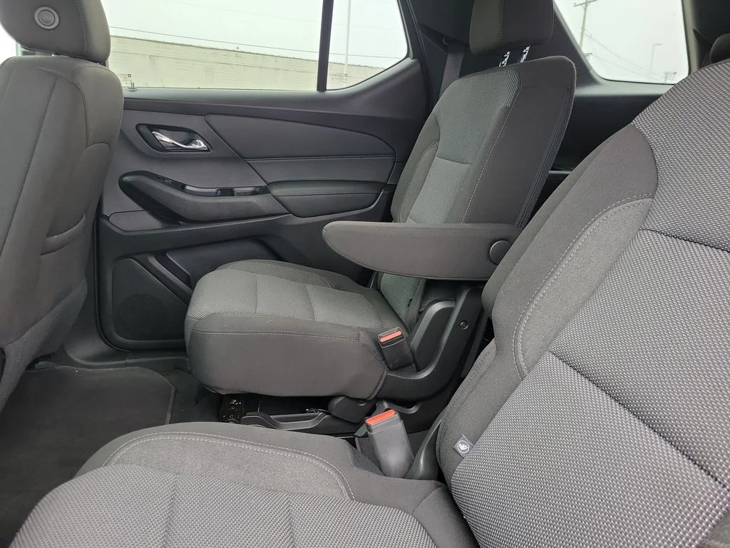 Used 2023 Gray Chevrolet LT image 12