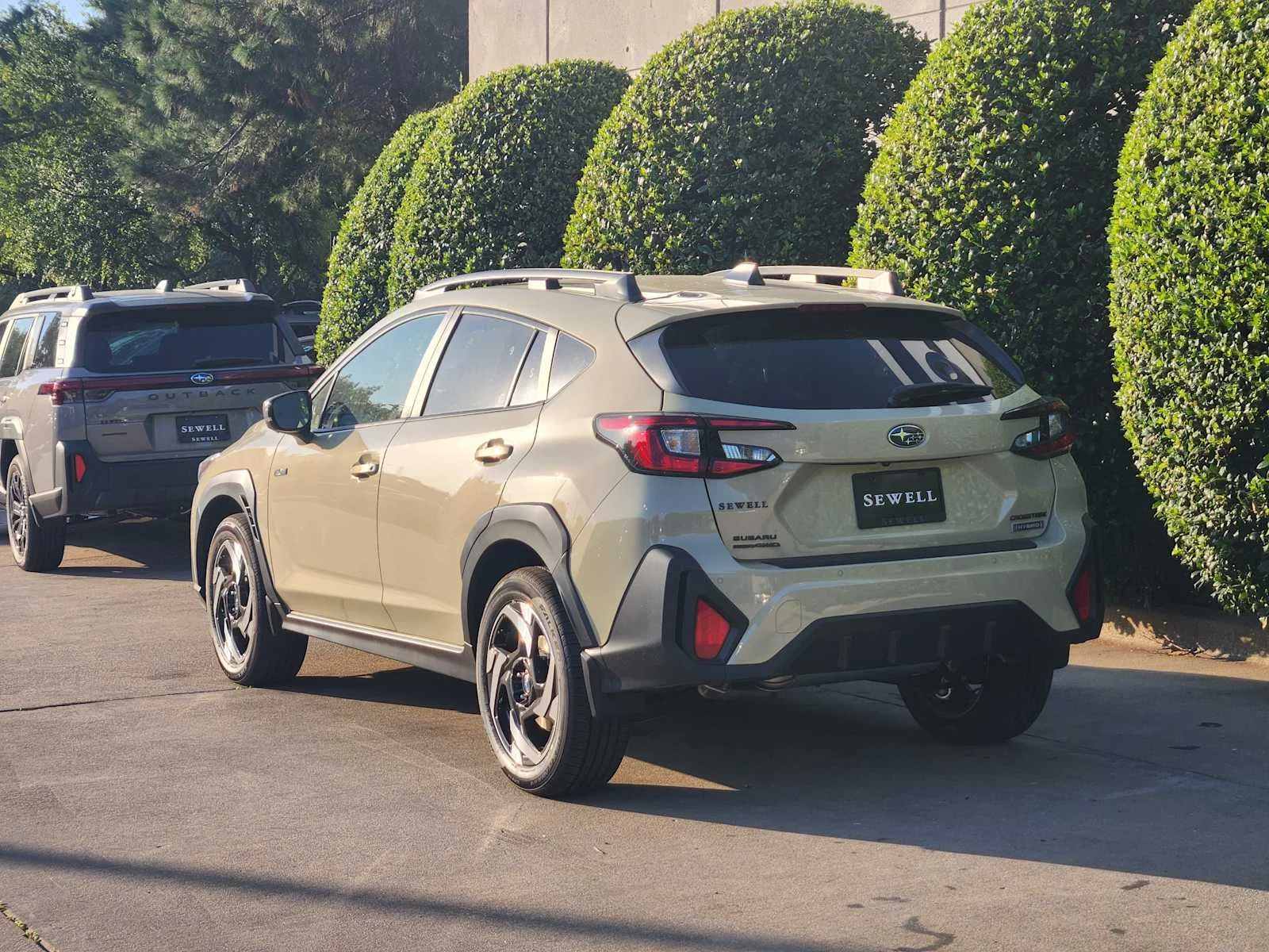 New 2026 SAND DUNE PEARL Subaru Limited Hybrid image 4