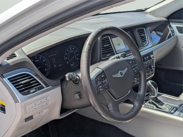 Used 2017 Silver Genesis 3.8 image 11