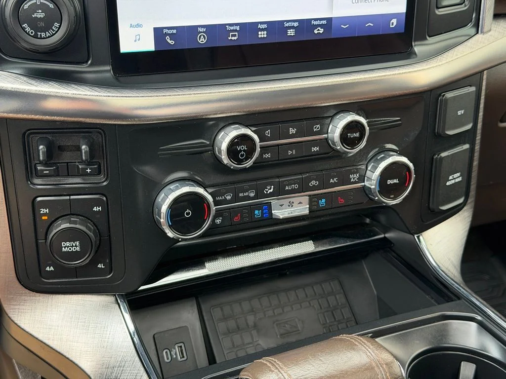 Used 2022 Gray Ford King Ranch image 14