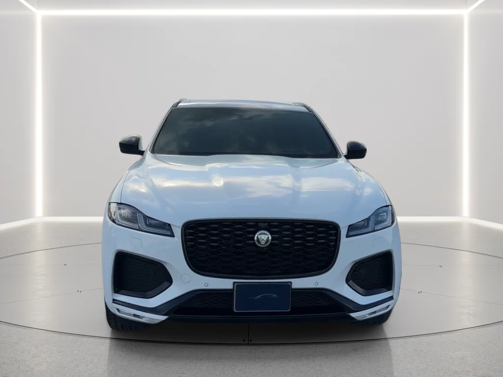 New 2026 Fuji White Jaguar P400 R-Dynamic S image 2