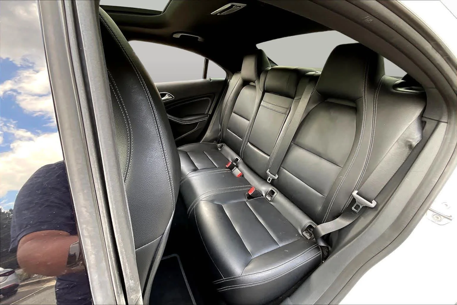 Used 2019 Polar White Mercedes-Benz CLA 250 image 19